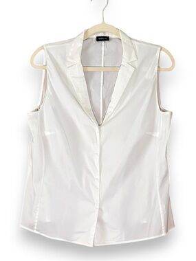 Akris White Reverse Collar Sleeveless Top Size 12 Neutral Summer